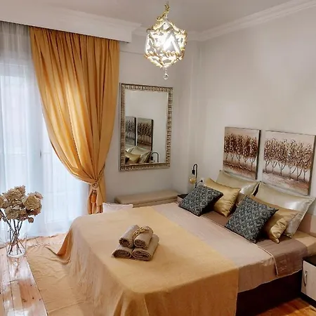 Antigonidon Square Luxury Apartment Thessaloniki Exterior photo